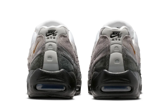 Nike SB Air Max 95 'Black / Cacao Wow / Anthracite / Light Graphite'