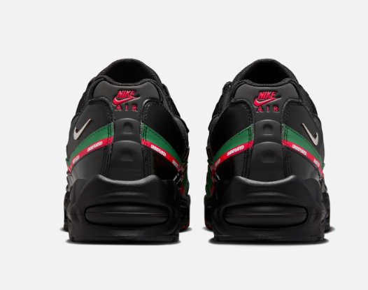 UNDEFEATED X NIKE AIR MAX 95 SP - BLACK METALLICSILVER